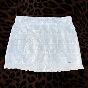 Y2K Hollister White Lace Mini Skirt